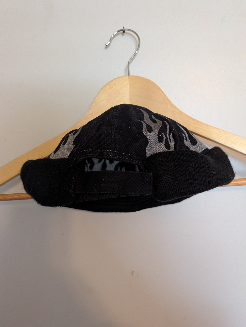 Harley-Davidson Black & Gray Flame Beanie - Picture 3 of 4